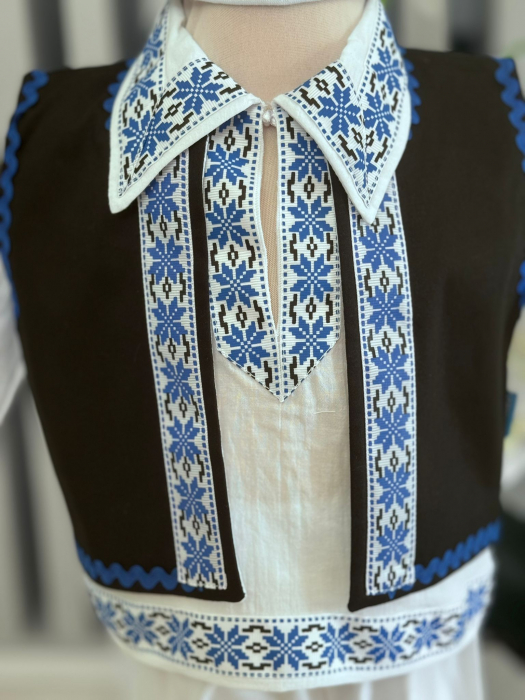 Compleu traditional baietel Andone 2 [3]