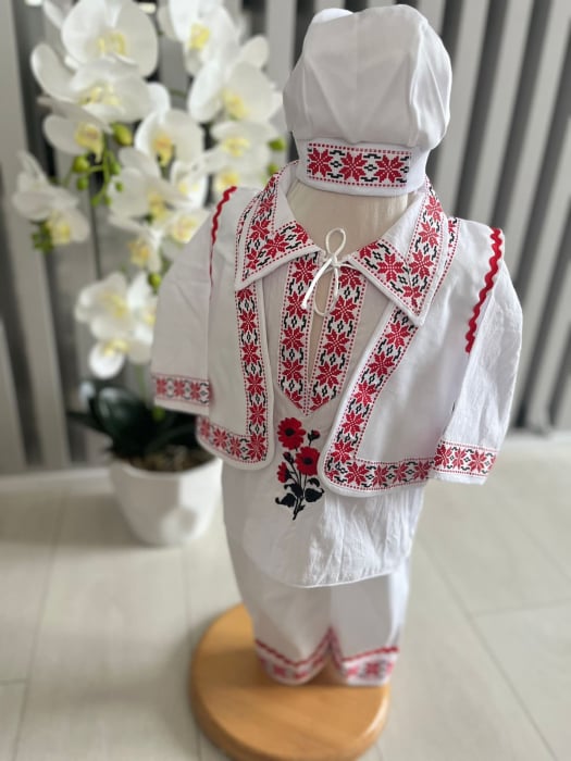Compleu traditional baietel Bogdan 2 [4]