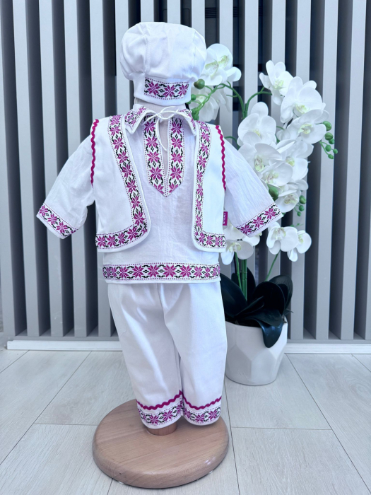 Compleu traditional baietel Bogdan 7 [3]