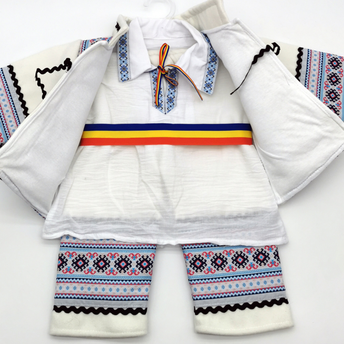 Compleu traditional baietel Daniel 3 [3]