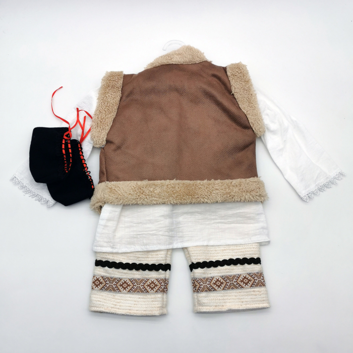 Compleu traditional baietel Titi 6 [3]