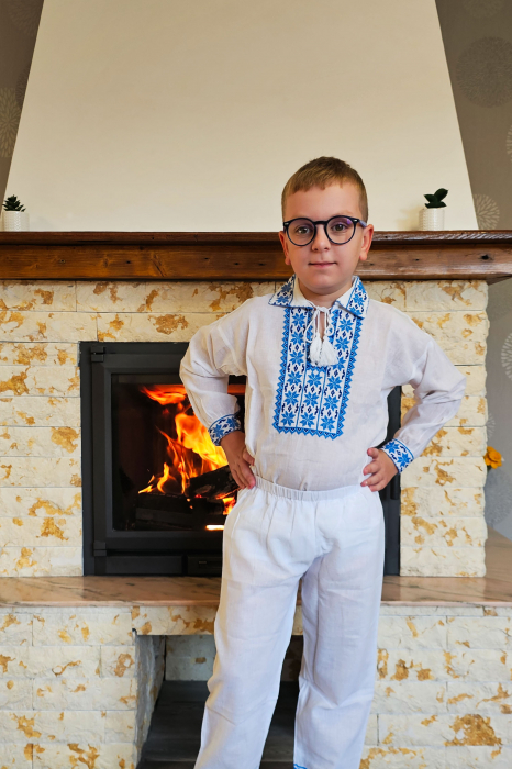 Compleu traditional baieti Andrei 3 [2]