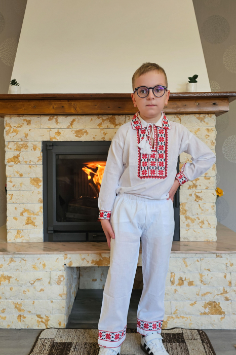 Compleu traditional baieti Andrei 2 [3]