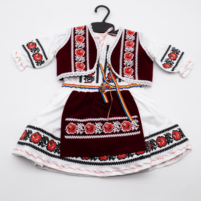 Compleu traditional bebelusi - 3-6 luni [2]
