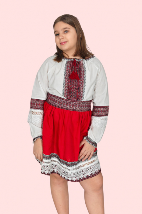 Compleu traditional fetite Natalia 6 [2]