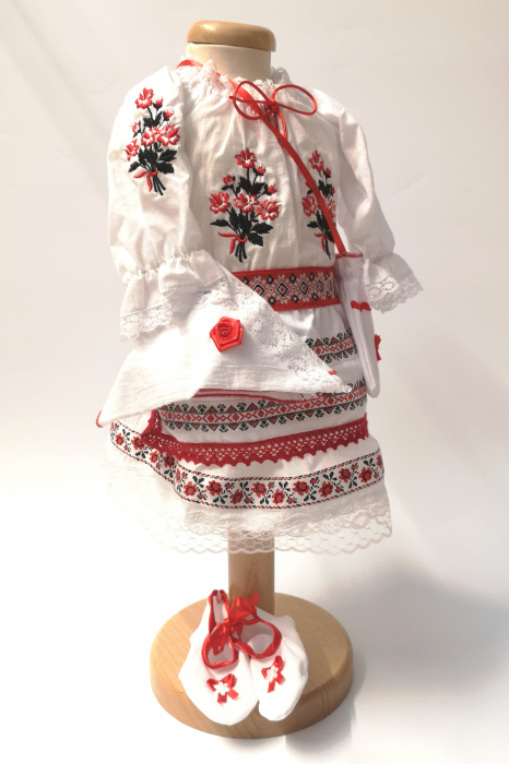 Compleu traditional Ioana 12 [2]