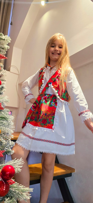 Compleu traditional Ioana - de la 1 la 10 ani [4]