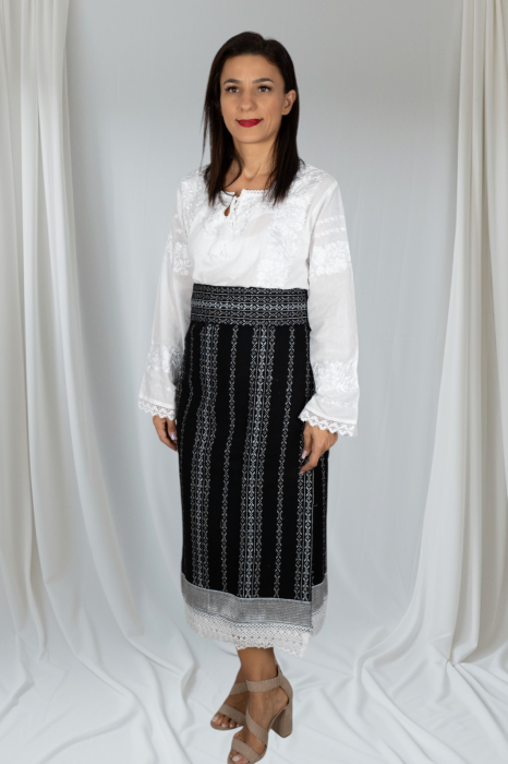 Costum Catrinta si Brau Mioara 6 [5]
