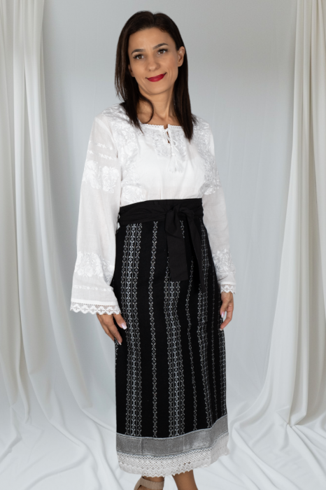 Costum Catrinta si Brau Mioara 6 [4]