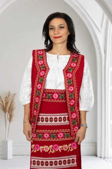 Costum Traditional Vesta, brau si 2 Fote brodate Olguta 2 [2]