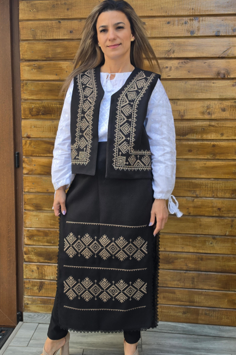 Costum Traditional Vesta si Fote Olguta 7 [2]