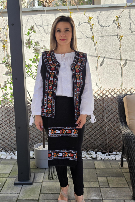 Costum Traditional Vesta si Fote Suzi [2]