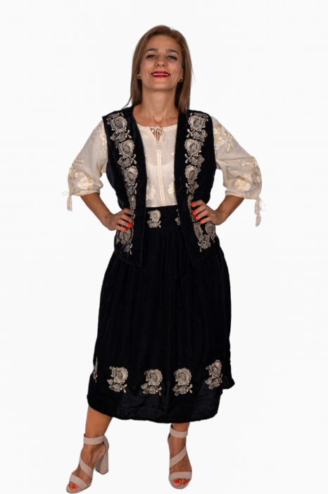 Costum Vesta si Fusta [3]