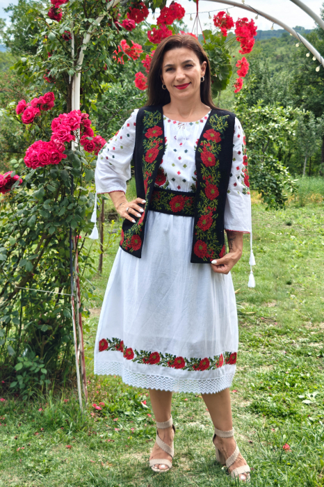 Costum Vesta, Brau si Rochie Minodora