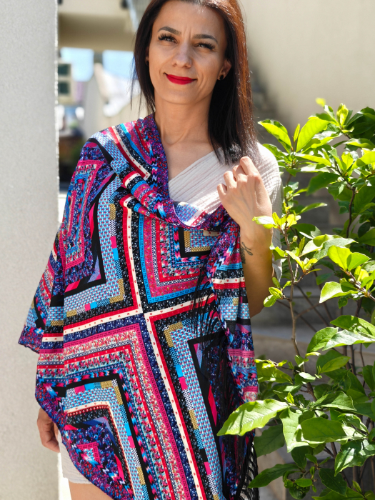 Esarfa Traditionala cu Imprimeu Floral [2]