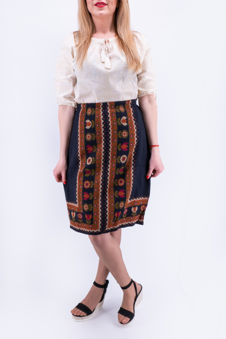 Fusta cu Motive Traditionale Amalia 2 [2]