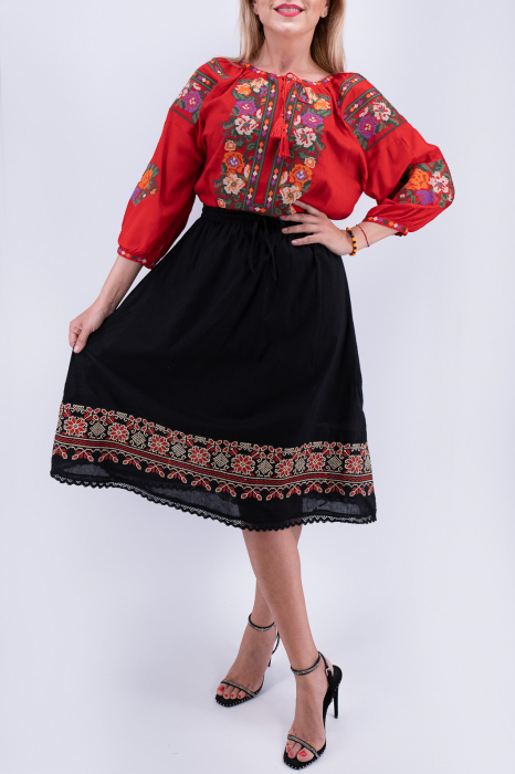 Fusta stilizata cu motive traditionale Ofelia [2]