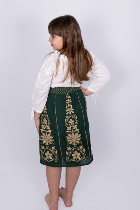 Fusta traditionala fetite Tania 4 [2]