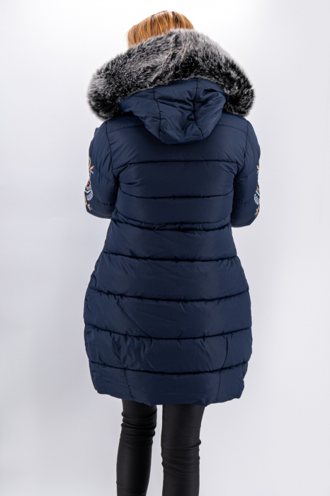 Geaca brodata Andreea 7 [3]