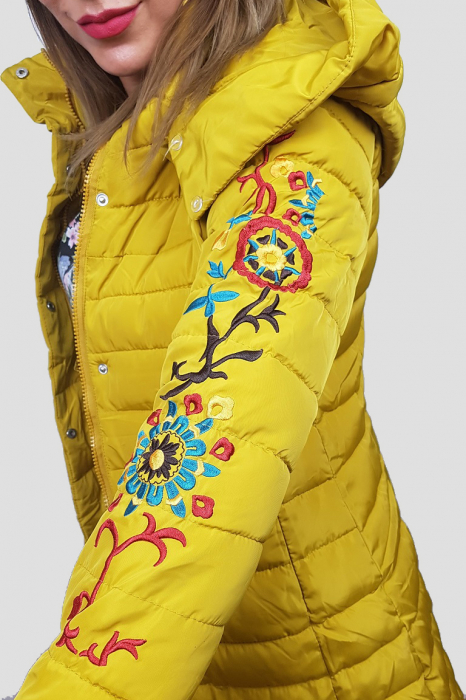 Geaca brodata Andreea [4]