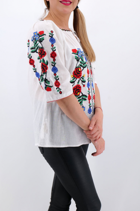 Ie Traditionala Alina [2]