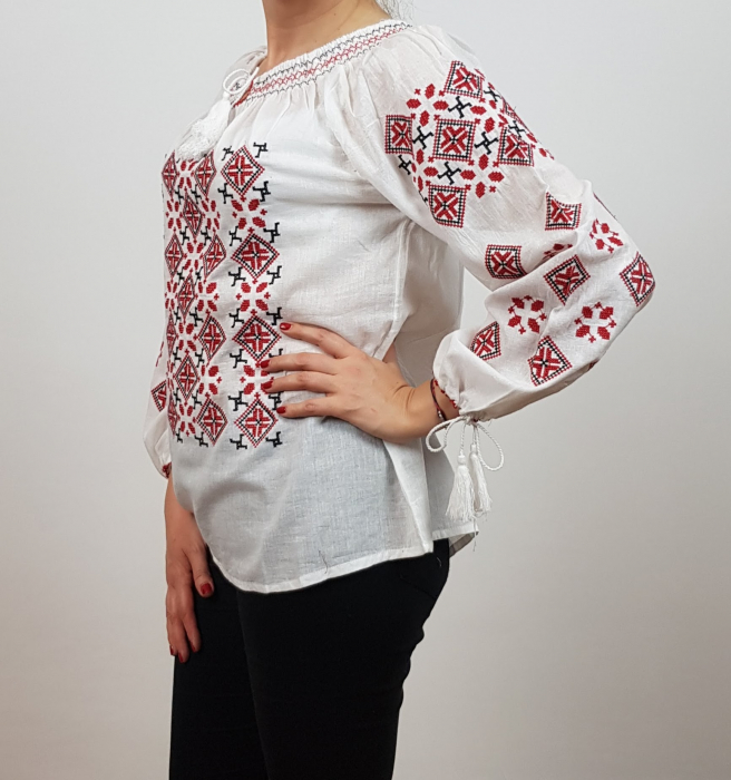 Ie Traditionala Alis [2]