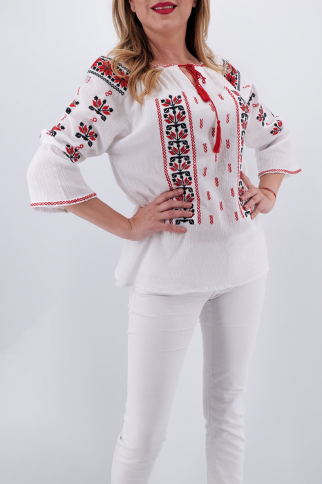 Ie Traditionala Tincuta 2 [2]