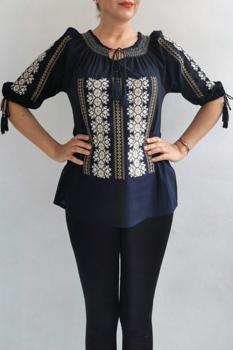 Ie Traditionala Minodora [2]