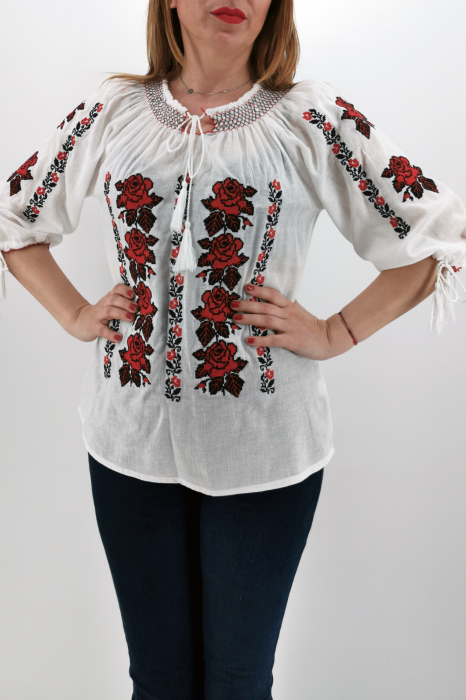 Ie Traditionala Elodia [2]