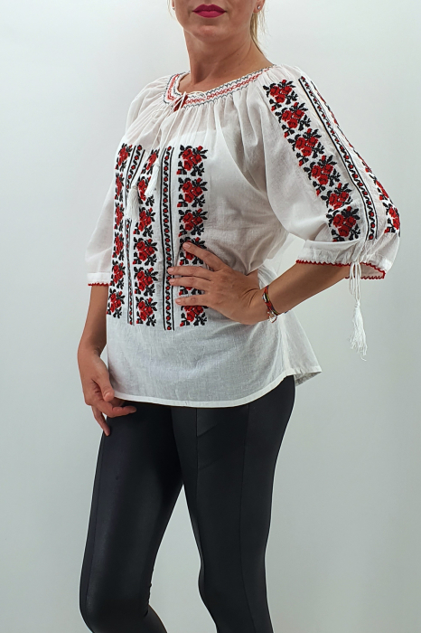 Ie Traditionala Aiana [3]