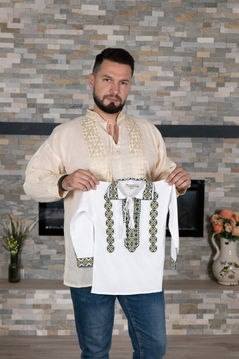 Ie traditionala baieti Calin 2 [2]