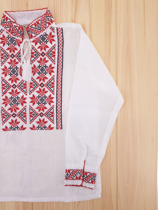 Ie traditionala Baieti Mihai [2]