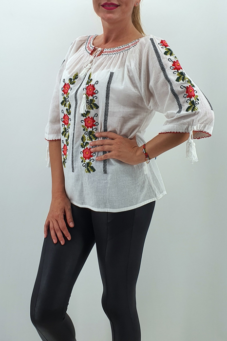 Ie Traditionala Bogdana [3]