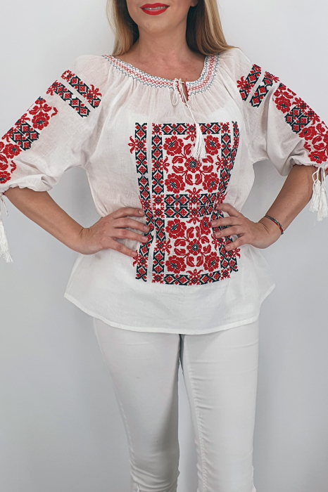 Ie Traditionala Elena [3]