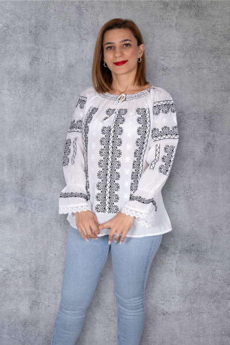 Ie Traditionala Camelia 26 [3]