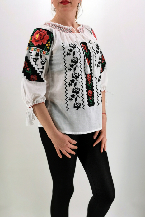 Ie Traditionala Carola 2 [2]