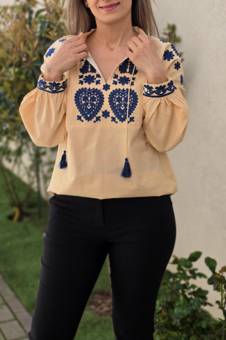 Ie Traditionala Casandra [5]