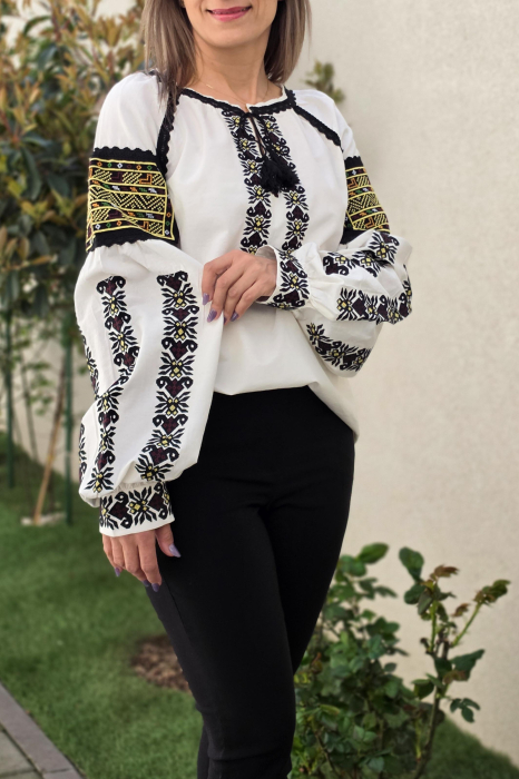 Ie Traditionala Celina [3]