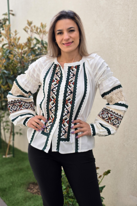 Ie Traditionala Cristina 3 [7]