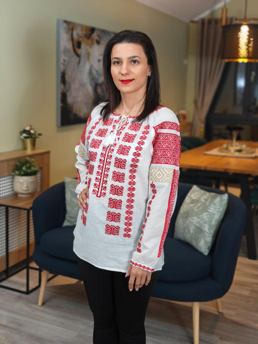 Ie Traditionala Constantina [3]