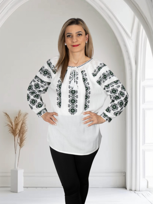 Ie Traditionala Codrina 3 [2]