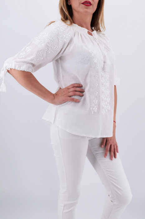 Ie Traditionala Codruta 11 [3]