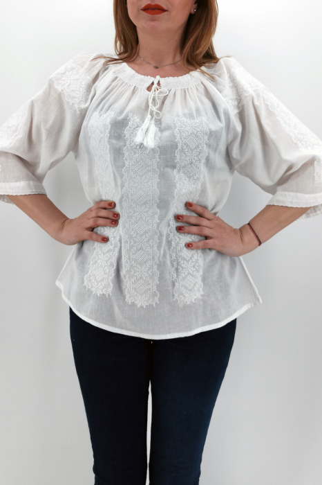 Ie Traditionala Codruta 3 [3]