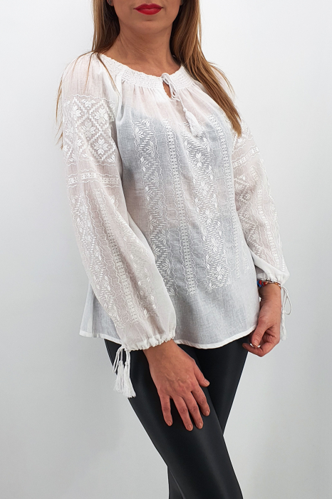 Ie Traditionala Codruta 6 [4]