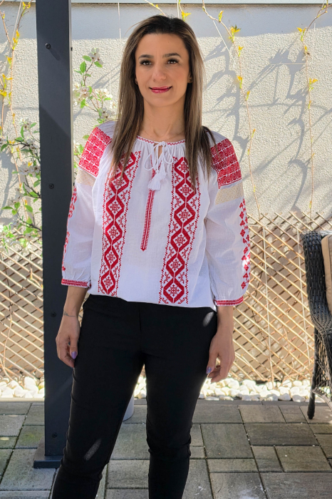 Ie Traditionala Constantina 4 [3]