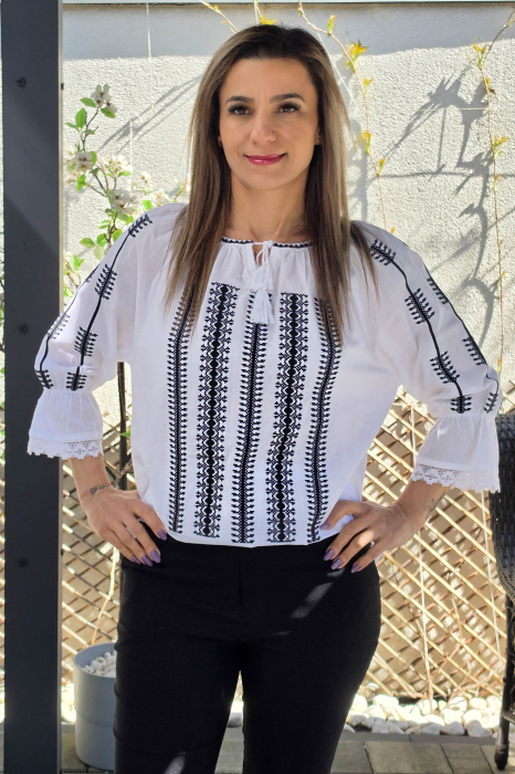 Ie Traditionala Corina 34 [2]