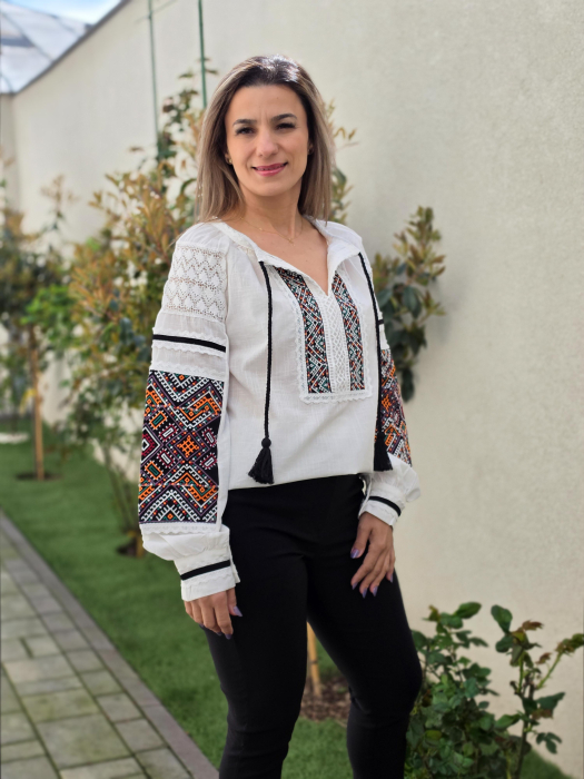 Ie Traditionala Doina [6]