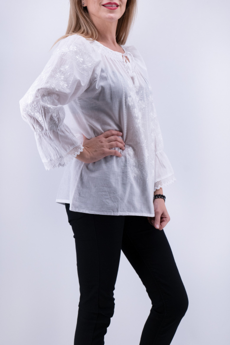 Ie Traditionala cu Codruta 23 [3]