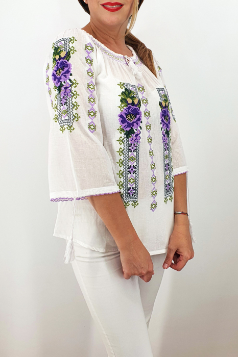 Ie Traditionala cu Maci 3 [3]