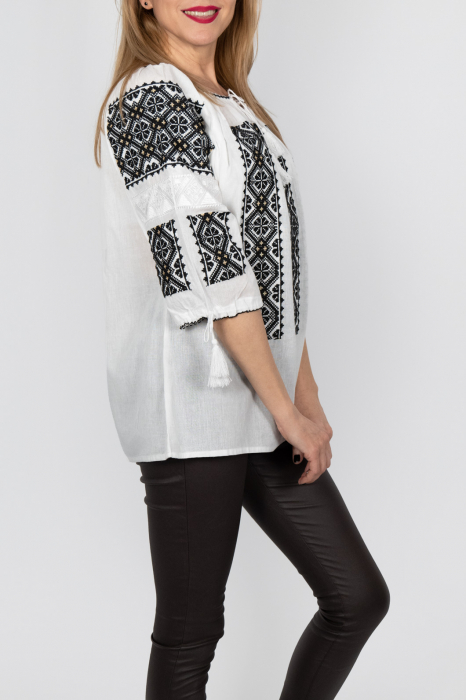 Ie Traditionala Dalia 2 [2]